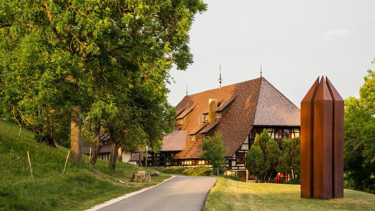 Hotel Hofgut Hohenkarpfen Hausen ob Verena Dış mekan fotoğraf